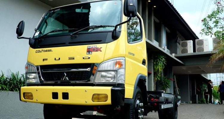 Harga sewa truk kecil di Mataram 2023