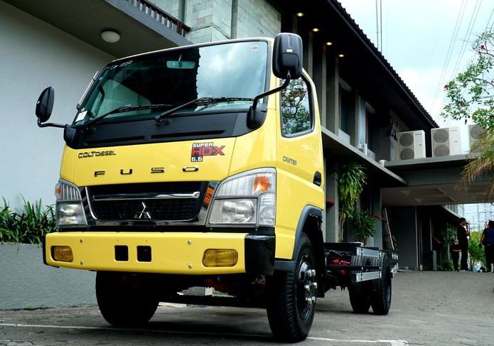 Harga sewa truk kecil di Mataram 2023